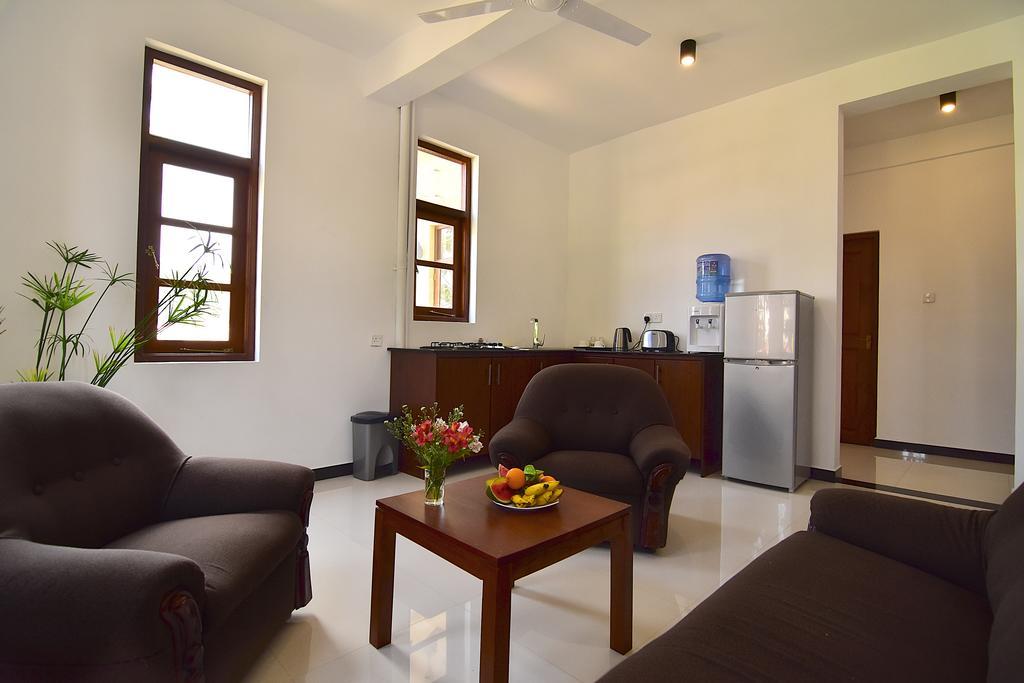 Park Lane 88 Apartments Negombo Ngoại thất bức ảnh