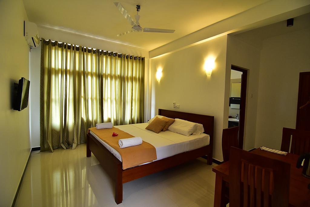Park Lane 88 Apartments Negombo Ngoại thất bức ảnh
