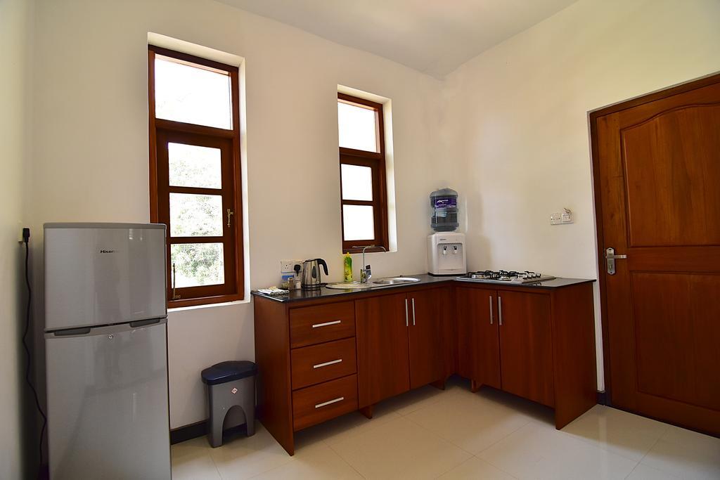 Park Lane 88 Apartments Negombo Ngoại thất bức ảnh