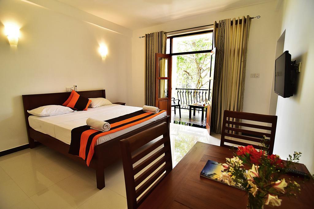Park Lane 88 Apartments Negombo Ngoại thất bức ảnh