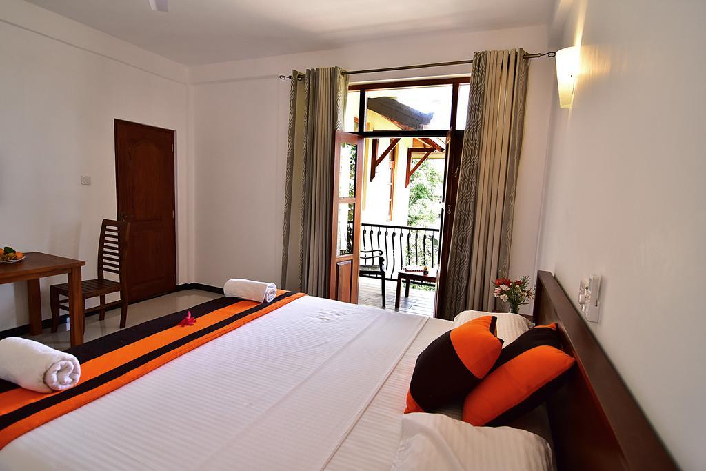 Park Lane 88 Apartments Negombo Ngoại thất bức ảnh