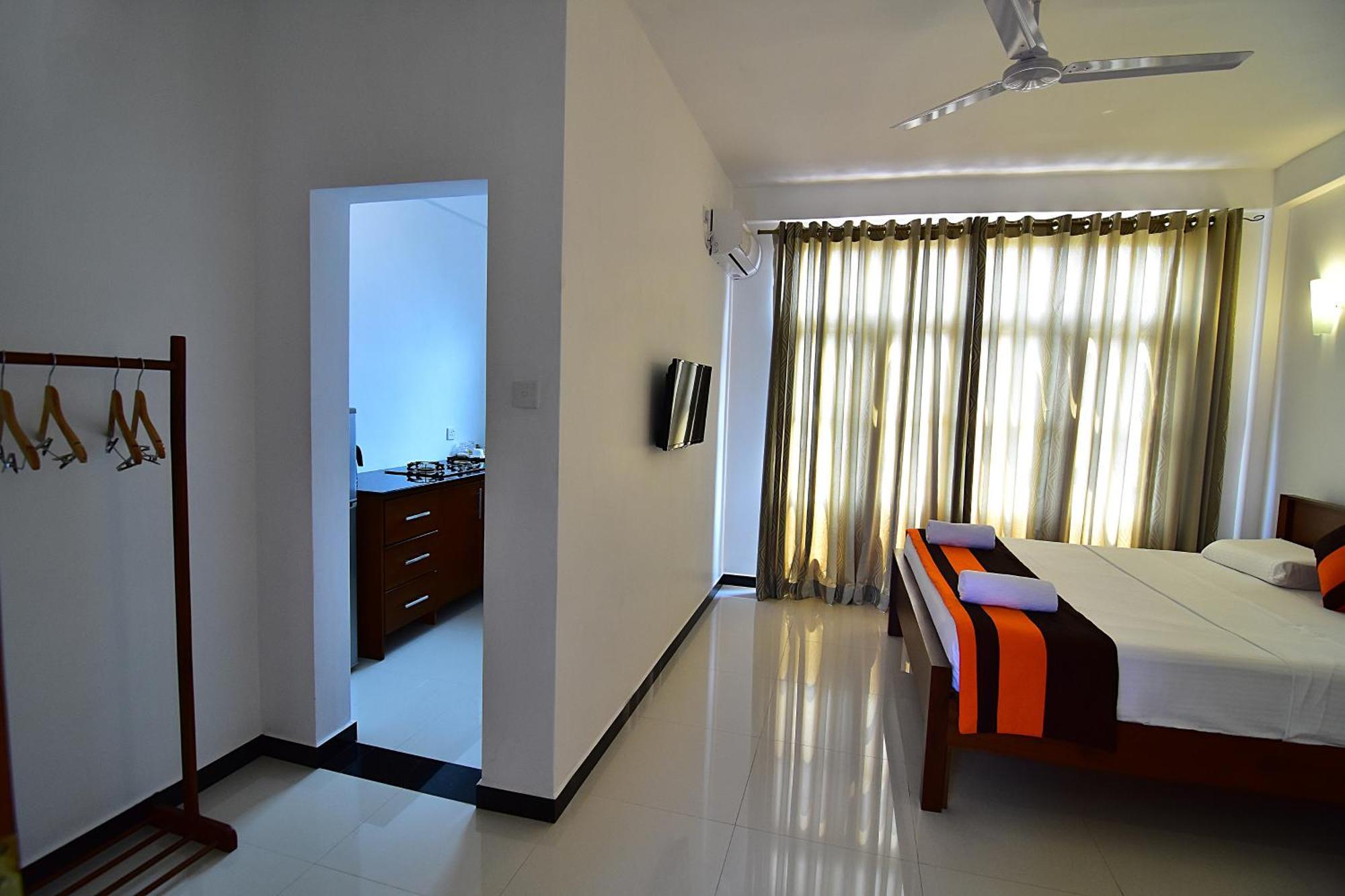 Park Lane 88 Apartments Negombo Ngoại thất bức ảnh