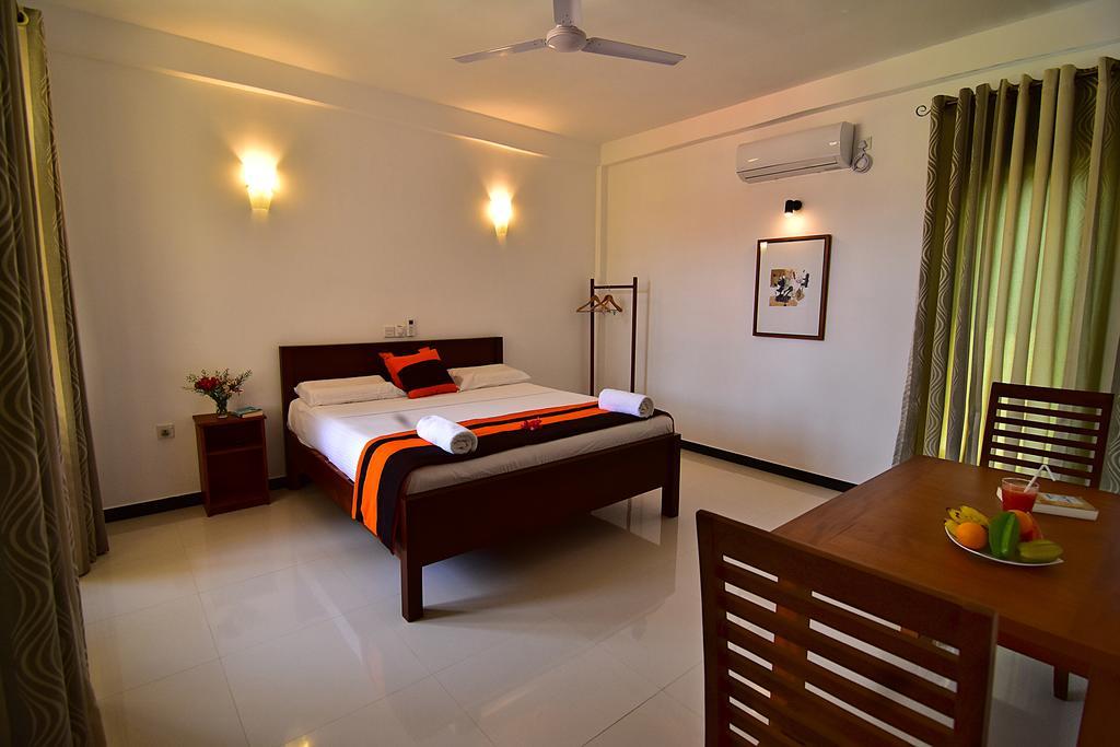 Park Lane 88 Apartments Negombo Ngoại thất bức ảnh