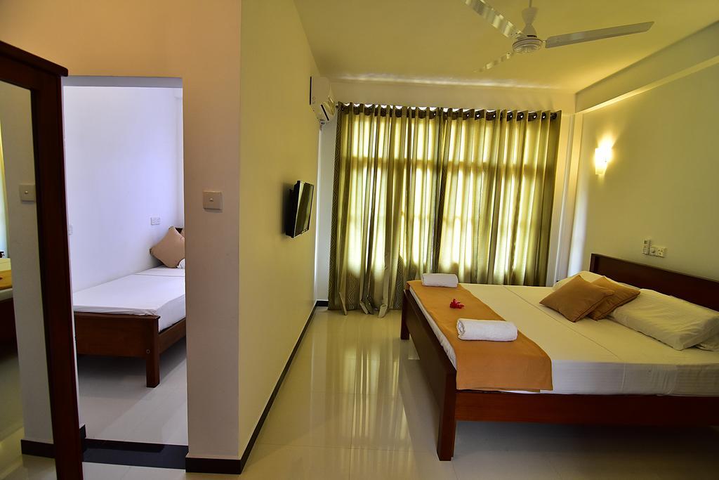 Park Lane 88 Apartments Negombo Ngoại thất bức ảnh